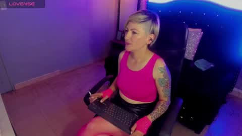 Maria fernanda online show from 01-04-25, 06:09