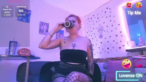 Maria fernanda online show from 05-28-26, 01:03
