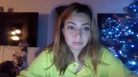 maria_juliana8 online show from 12-04-24, 11:57