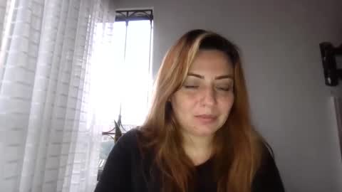 maria_juliana8 online show from 12-17-24, 10:43