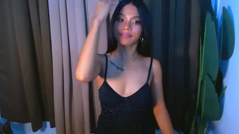 Snapshot of maria_mercides chatting on 07-17-26, 02:24 maria_mercides online show from 07-17-26, 02:24