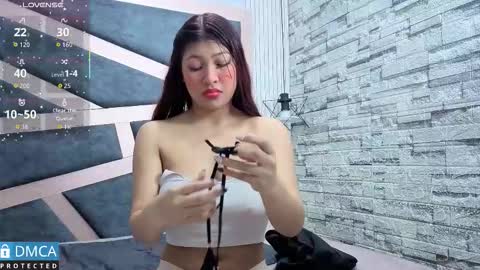 maria_twenty online show from 11-26-25, 11:11