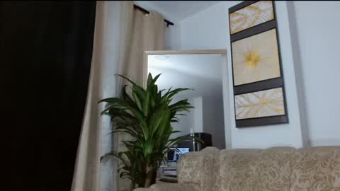 Snapshot of mariaa_antonia1 chatting on 12-09-24, 04:45 mariaa_antonia1 online show from 12-09-24, 04:45