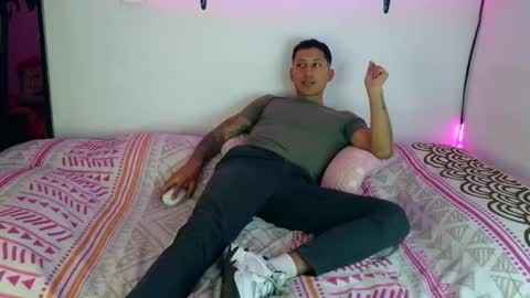 Maria Paula  online show from 10-15-25, 04:45