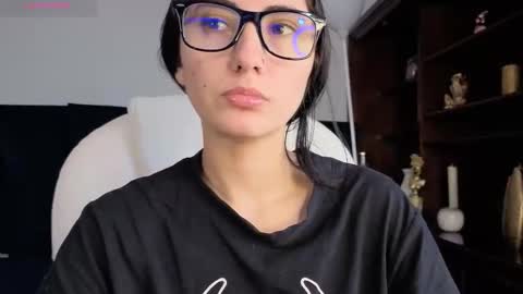 Maria online show from 11-16-25, 07:19