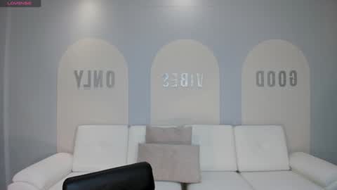 MARIA HERRERA  online show from 12-07-24, 11:40