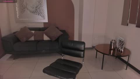 MARIA HERRERA  online show from 10-21-25, 08:31