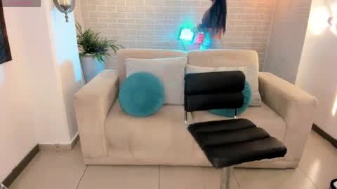 Snapshot of mariaherrera_ chatting on 04-26-26, 11:35 MARIA HERRERA online show from 04-26-26, 11:35