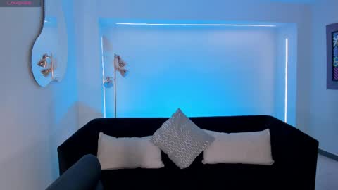 Snapshot of mariaherrera_ chatting on 04-28-26, 02:27 MARIA HERRERA online show from 04-28-26, 02:27