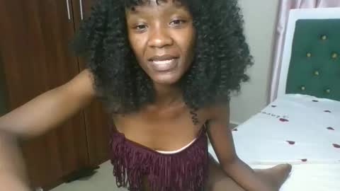 Snapshot of mariahsexy4u chatting on 02-10-26, 08:24 mariahsexy4u online show from 02-10-26, 08:24