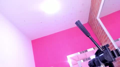 Mariam online show from 12-04-25, 02:48