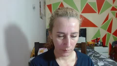 Snapshot of mariam_wish1 chatting on 06-25-26, 04:55 mariam_wish1 online show from 06-25-26, 04:55