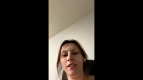 Snapshot of mariamaybe24 chatting on 01-27-25, 02:10 Mariah online show from 01-27-25, 02:10