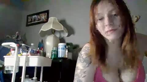 Snapshot of mariamaybe24 chatting on 02-19-25, 06:22 Mariah online show from 02-19-25, 06:22
