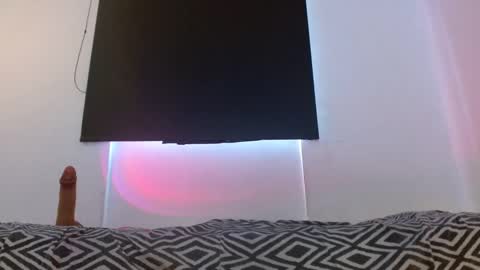 Mariam Calad online show from 01-01-25, 01:59