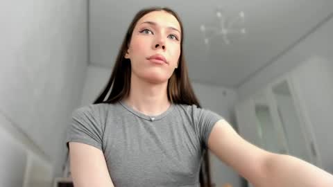 Snapshot of mariamceleste chatting on 05-26-26, 03:24 Mariam online show from 05-26-26, 03:24
