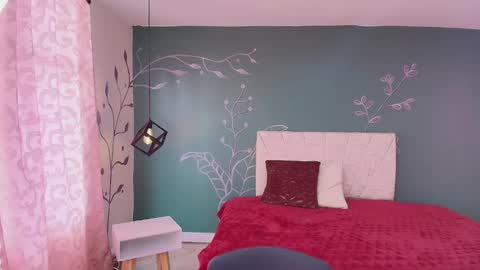 M A R I A N A online show from 02-05-25, 07:53