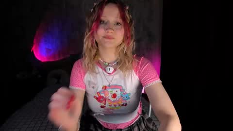 Snapshot of mariamilkis chatting on 02-17-25, 03:15 Maria online show from 02-17-25, 03:15