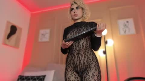 Marian online show from 03-25-26, 08:04