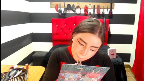 Marian online show from 12-21-24, 02:41