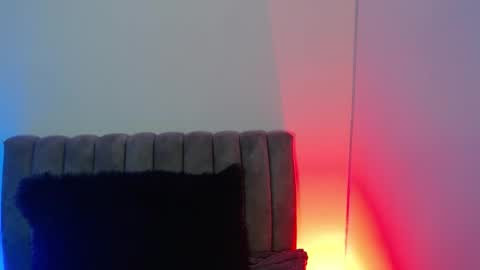 Marian online show from 12-04-25, 02:21