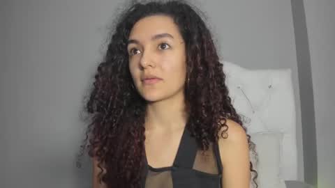 Marian online show from 01-04-25, 03:39