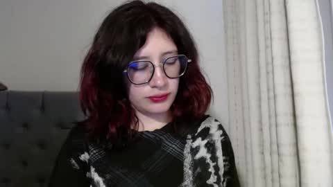 Mariana online show from 01-02-25, 03:29