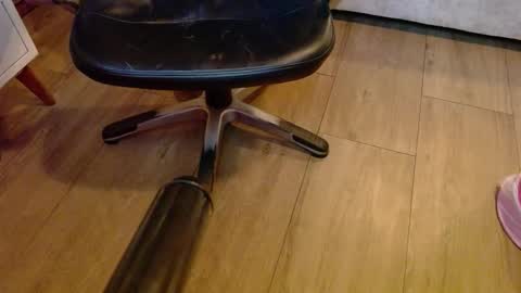 Mariana online show from 11-26-25, 12:17