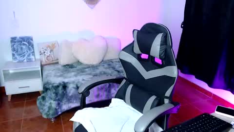 mariana__666 online show from 10-12-25, 04:44