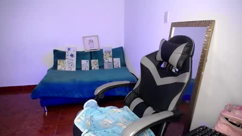 mariana__666 online show from 12-17-25, 03:12