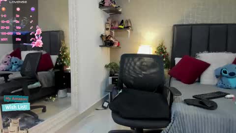 Mar y online show from 12-03-25, 03:10