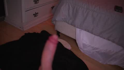 Mariana Castro online show from 10-15-25, 03:28