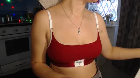 MarianaMur online show from 02-03-25, 11:42