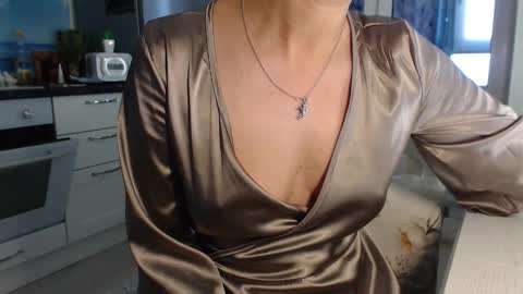 MarianaMur online show from 09-25-25, 06:39