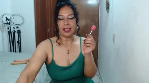 mariana_night online show from 04-27-26, 04:43