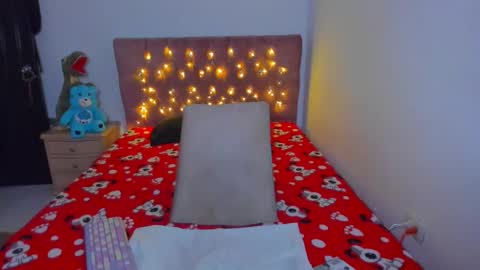 Mariana. online show from 12-03-24, 08:27