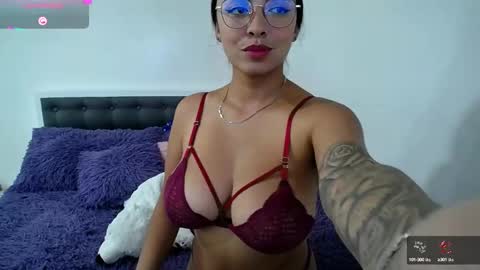 mariana_sara online show from 02-12-25, 09:54