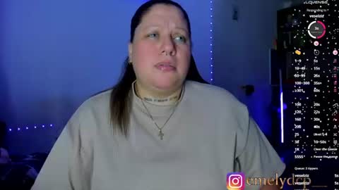 Snapshot of mariana_spellman chatting on 07-18-26, 04:49 Emely online show from 07-18-26, 04:49