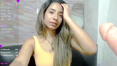 Snapshot of mariana_turner chatting on 02-06-25, 06:08 Mariana turner online show from 02-06-25, 06:08