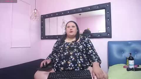 Snapshot of marianabbw30 chatting on 07-20-26, 01:53 Marianabbw online show from 07-20-26, 01:53