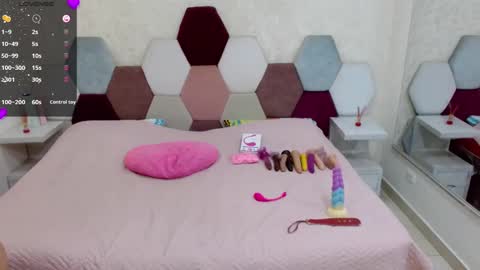 mariana online show from 09-21-25, 05:25