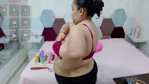Snapshot of marianabbw_ chatting on 04-20-26, 03:04 mariana online show from 04-20-26, 03:04
