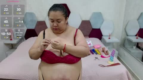 Snapshot of marianabbw_ chatting on 06-24-26, 05:56 mariana online show from 06-24-26, 05:56