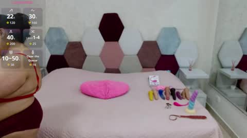 Snapshot of marianabbw_ chatting on 07-02-26, 04:35 mariana online show from 07-02-26, 04:35