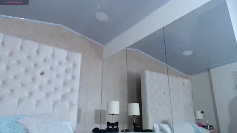 la crespa x online show from 04-16-26, 12:28