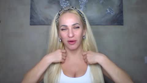 marianna1977 online show from 03-11-25, 11:37