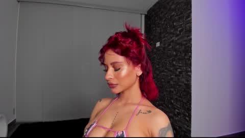 M A R I A N E online show from 02-19-25, 08:12