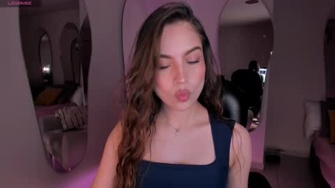 Marianne  online show from 03-04-26, 07:53