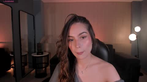 Marianne  online show from 03-12-26, 09:32