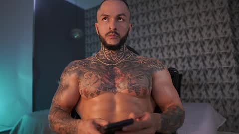 Mariano Costa online show from 12-22-24, 05:42